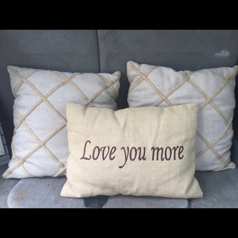 3 throw pillows
